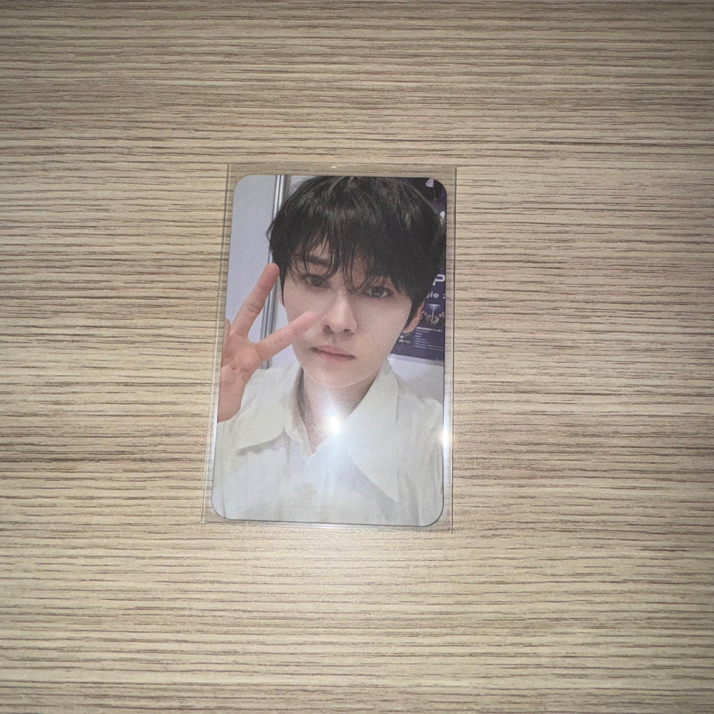 STRAY KIDS - “Official Japan Stay Fanclub” Lee Know card