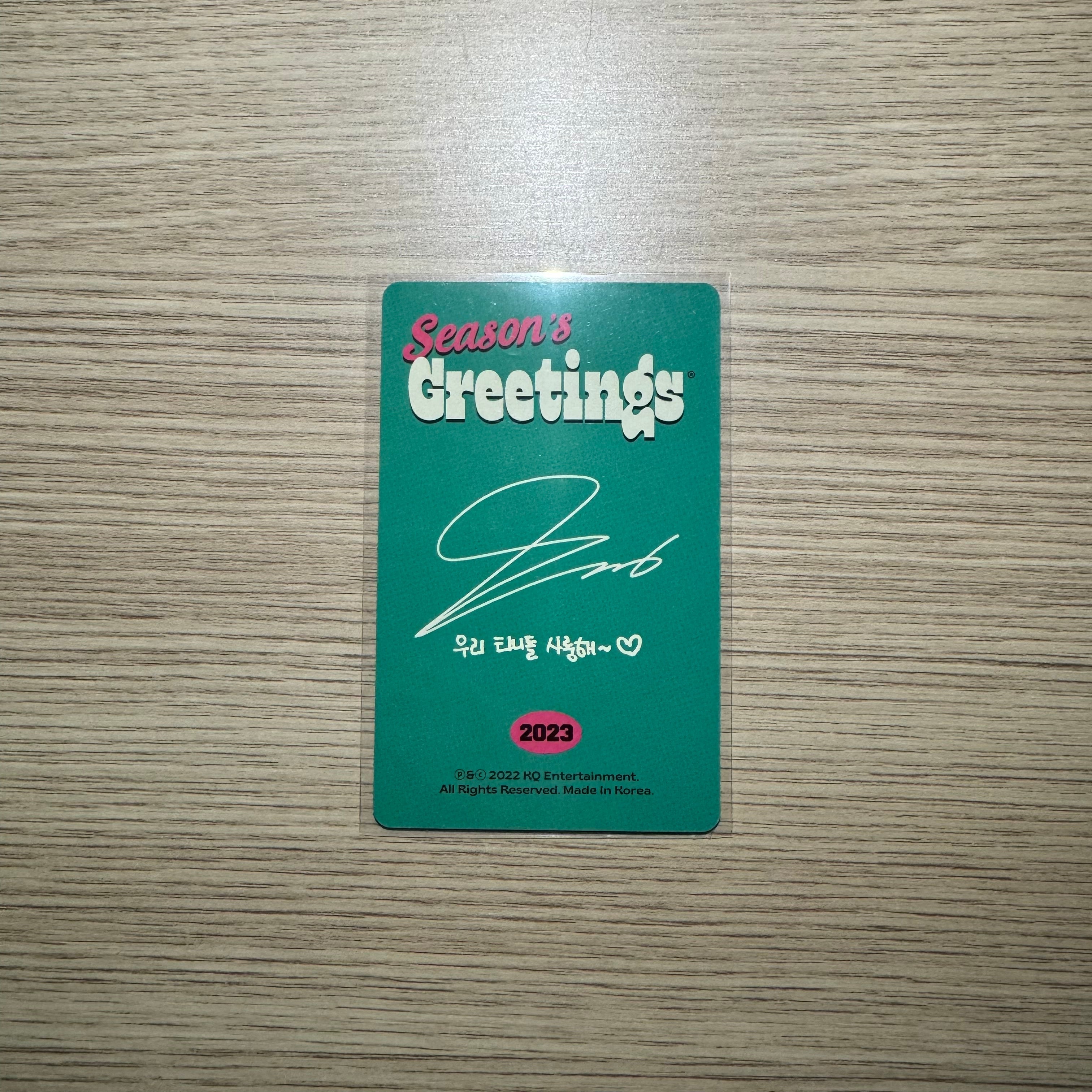 ATEEZ - “2023 Season’s Greetings” Seonghwa card