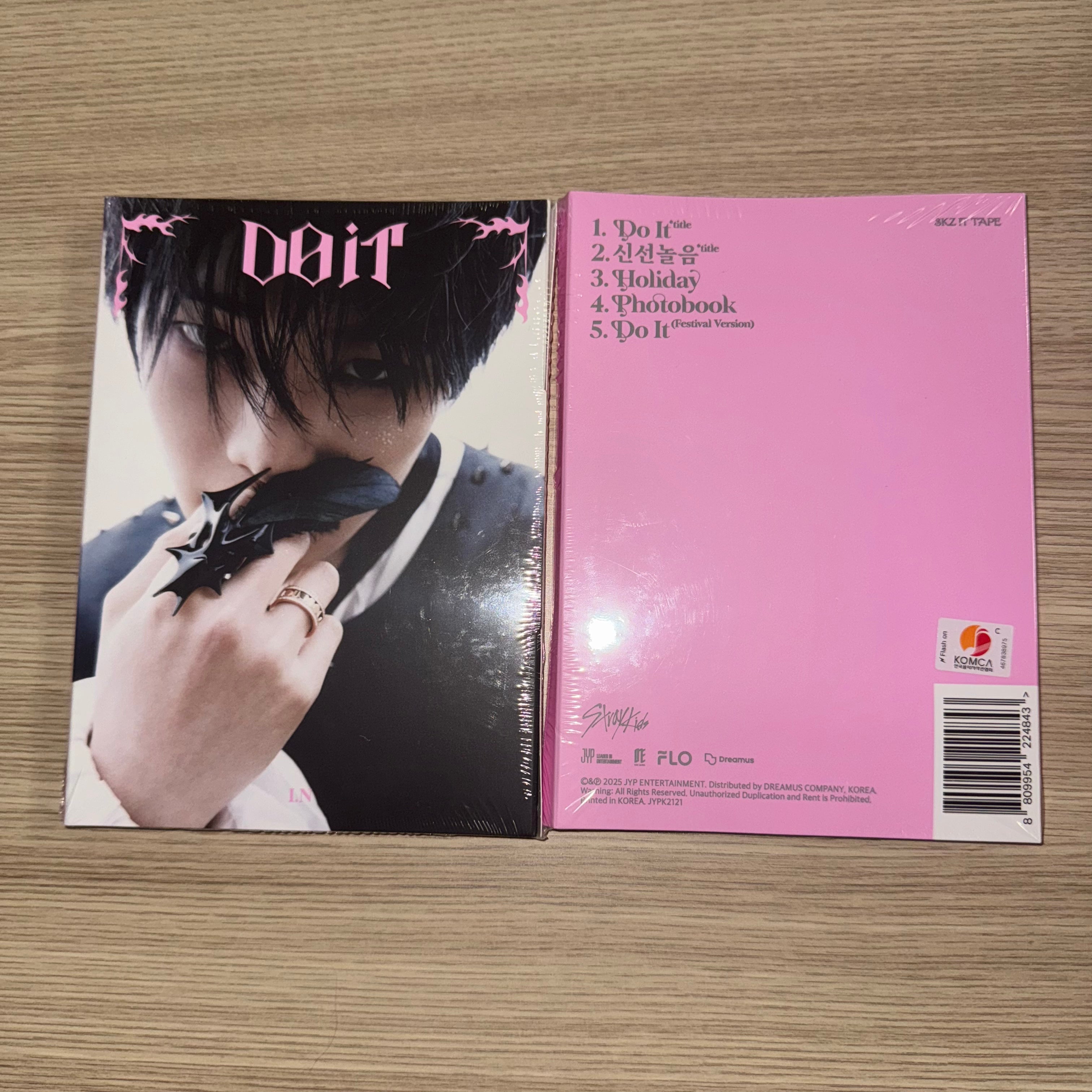 STRAY KIDS -  “SKZ IT TAPE DO IT” I.N Accordion Version Album