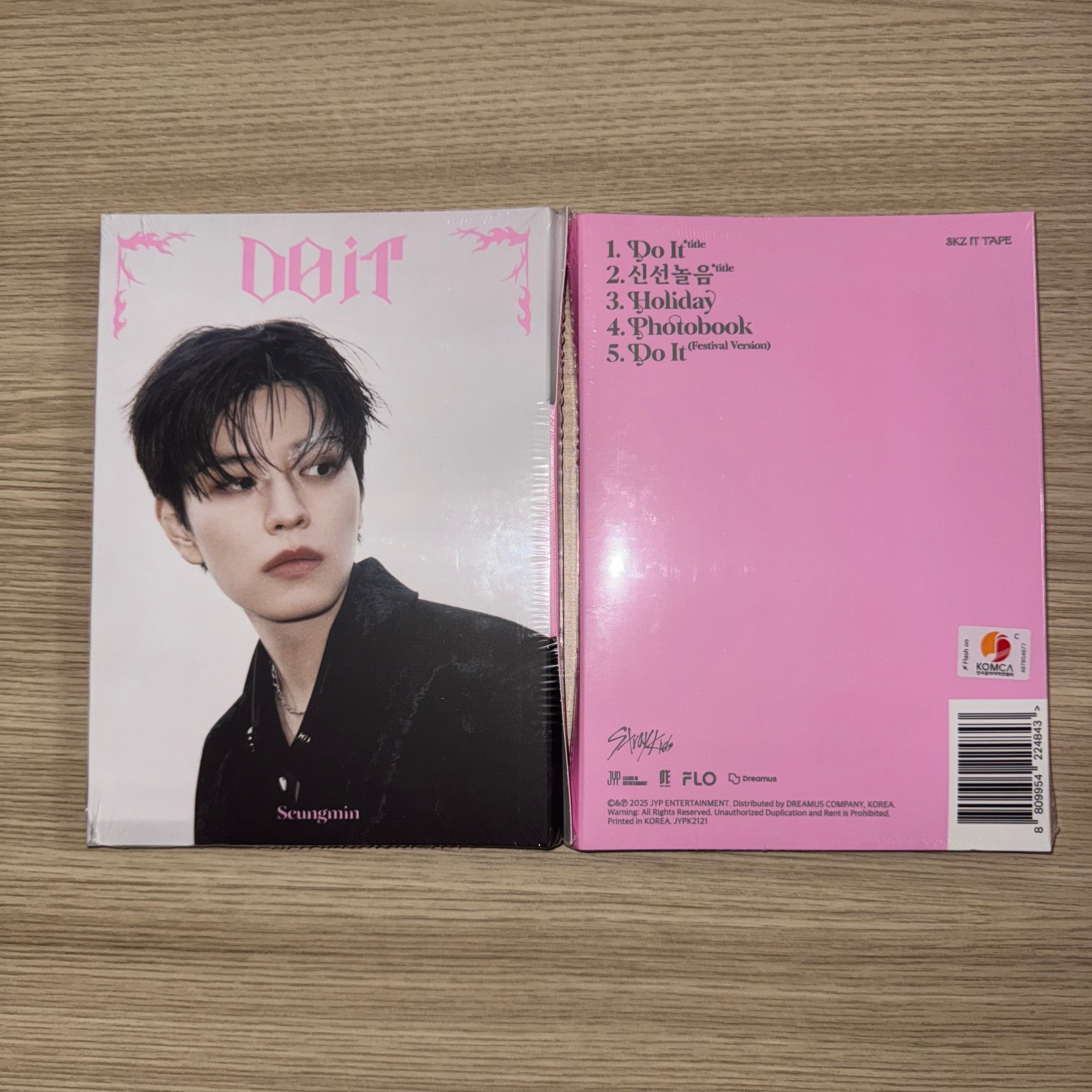 STRAY KIDS -  “SKZ IT TAPE DO IT” Seungmin Accordion Version Album