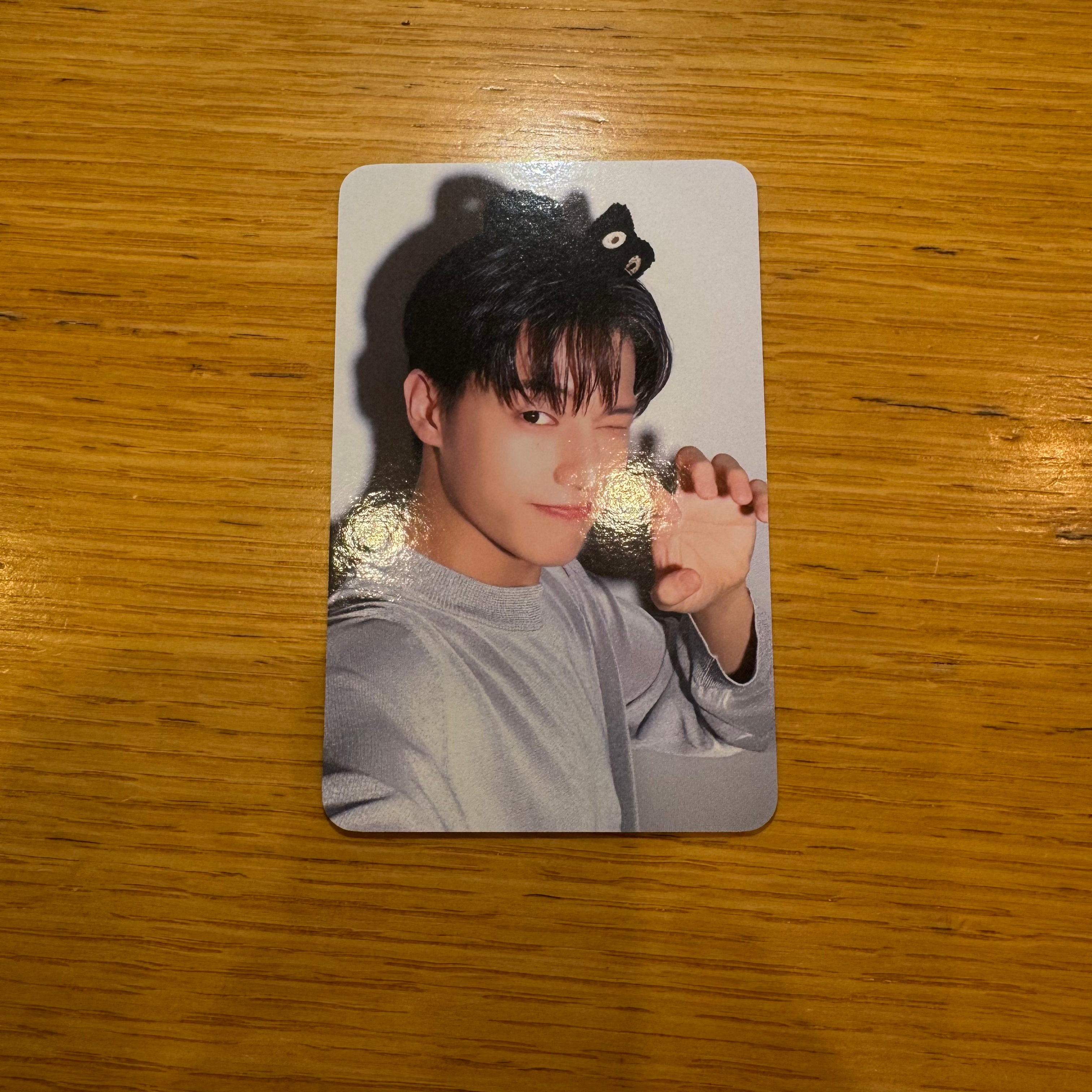 ATEEZ - "Golden Hour Part.1" Wooyoung Dear My Muse card