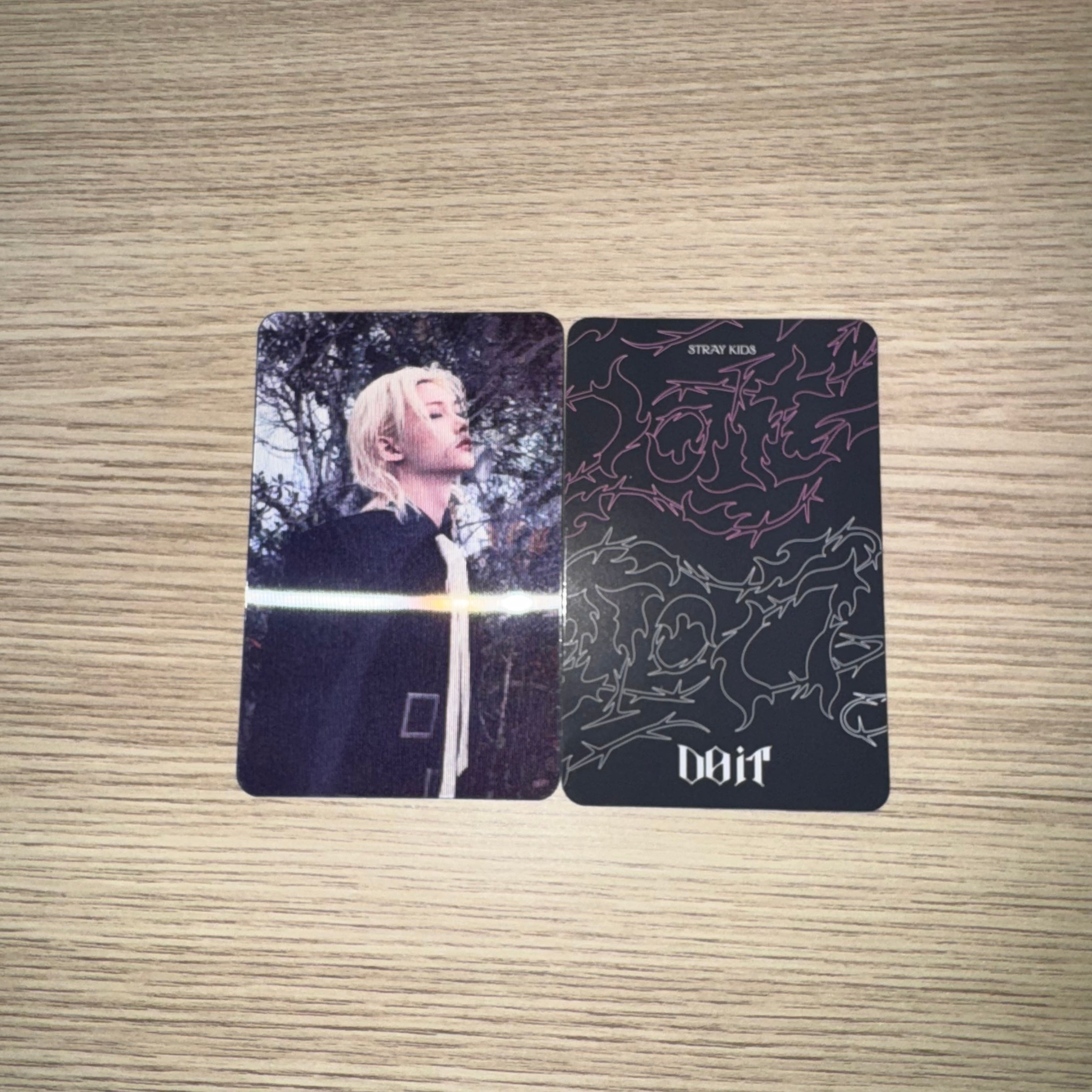 STRAY KIDS - "Do It (It Version)" Felix Lenticular Card