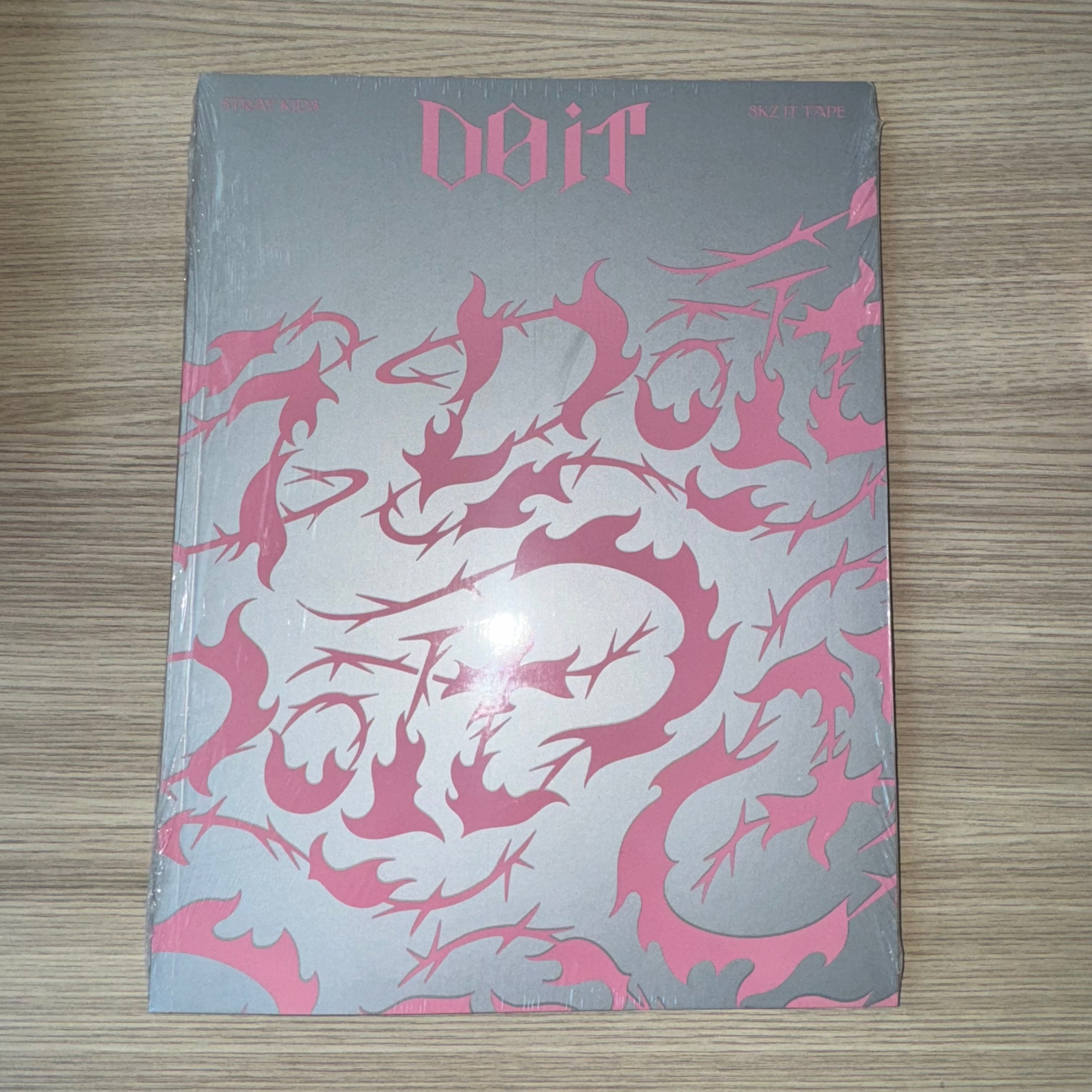 STRAY KIDS - "SKZ IT TAPE DO IT" IT Version